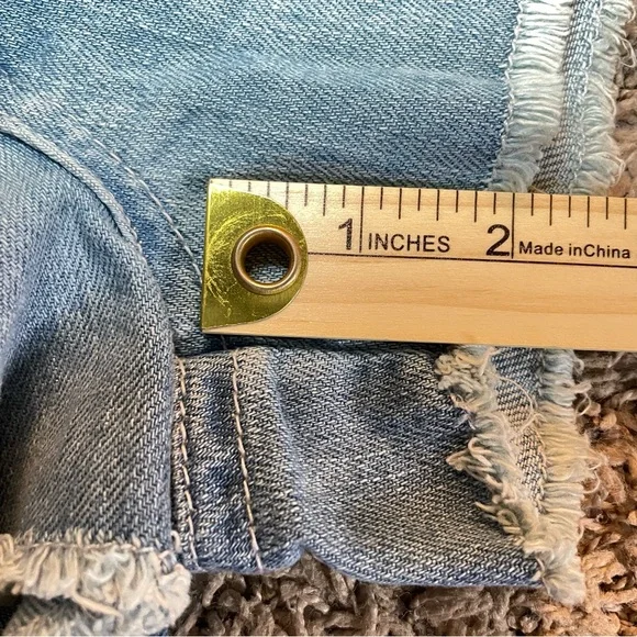 Y2K Roxy Low Rise jeans shorts size 9 - Picture 9 of 9